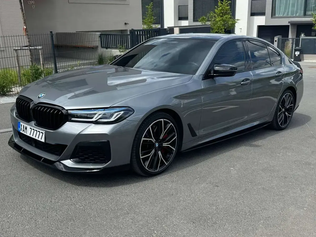Gebraucht BMW 540 M Sport 340 PS (250 kW) 2023 Grau Limousine