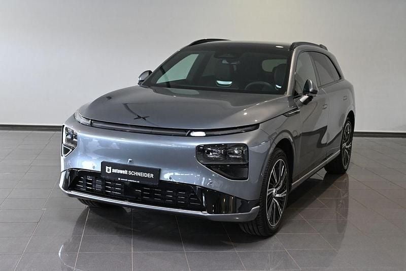 Neu XPENG G9 AWD Performance 422 kW (575 PS) 2026 Grau SUV