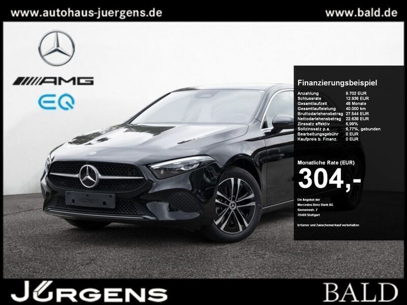 Schwarz kosmosschwarz metallic Gebraucht 2024 Mercedes A250 Progressive Limousine | 33.840 € (Etwas zu teuer) - Bild 1/4
