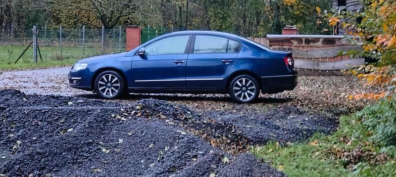 Gebraucht VW Passat 150 PS (110 kW) 2006 Blau Limousine