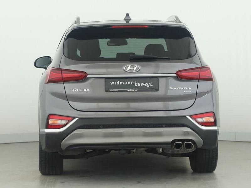 Gebraucht Hyundai Santa Fe Premium 200 PS (147 kW) 2019 Magnetic force / met SUV