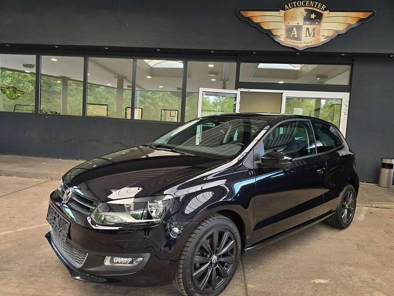 Deep black perleffekt Gebraucht 2010 VW Polo Highline Kleinwagen | 8.900 € - Bild 1/4