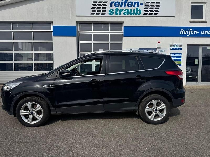 Gebraucht Ford Kuga Titanium 150 PS (110 kW) 2016 Schwarz SUV
