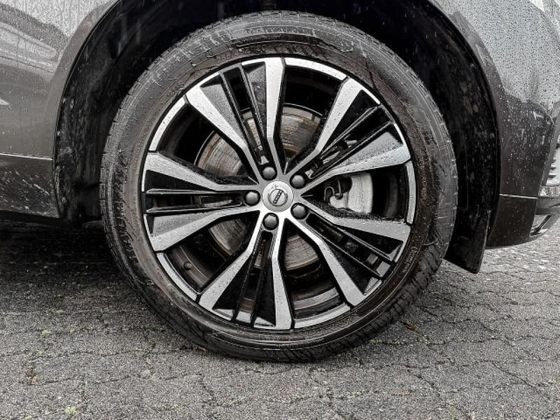 Gebraucht Volvo XC60 Core 197 PS (144 kW) 2024 Particular grey SUV