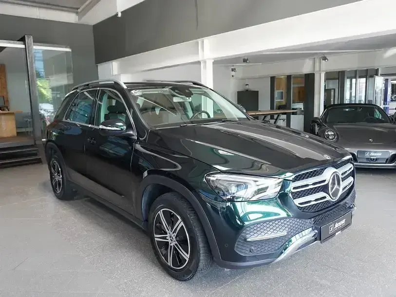 Gebraucht Mercedes GLE300 245 PS (180 kW) 2020 Smaragdgruen  metalliclack SUV