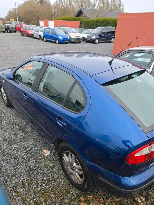Gebraucht Seat Toledo 101 PS (74 kW) 2004 Blau Limousine