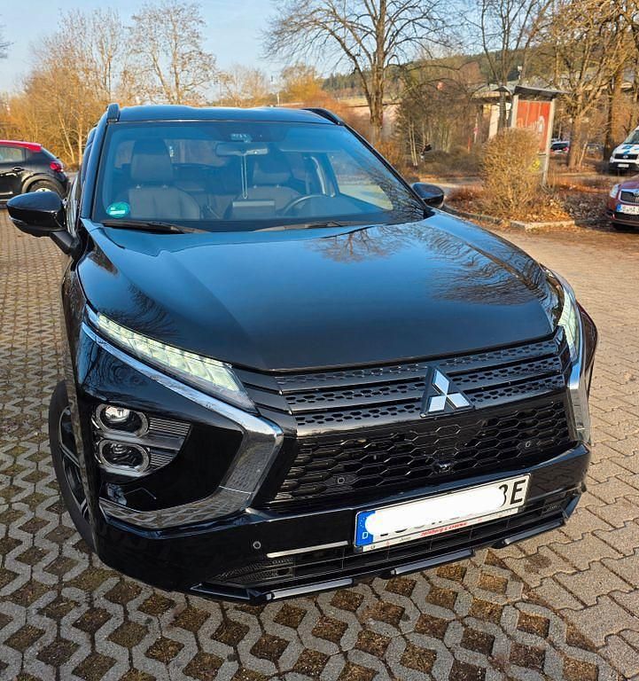 Gebraucht Mitsubishi Eclipse Cross Select 188 PS (138 kW) 2022 Schwarz SUV