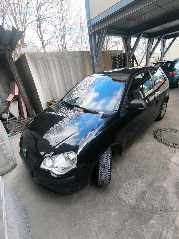 Gebraucht VW Polo 56 PS (41 kW) 2005 Schwarz Kleinwagen