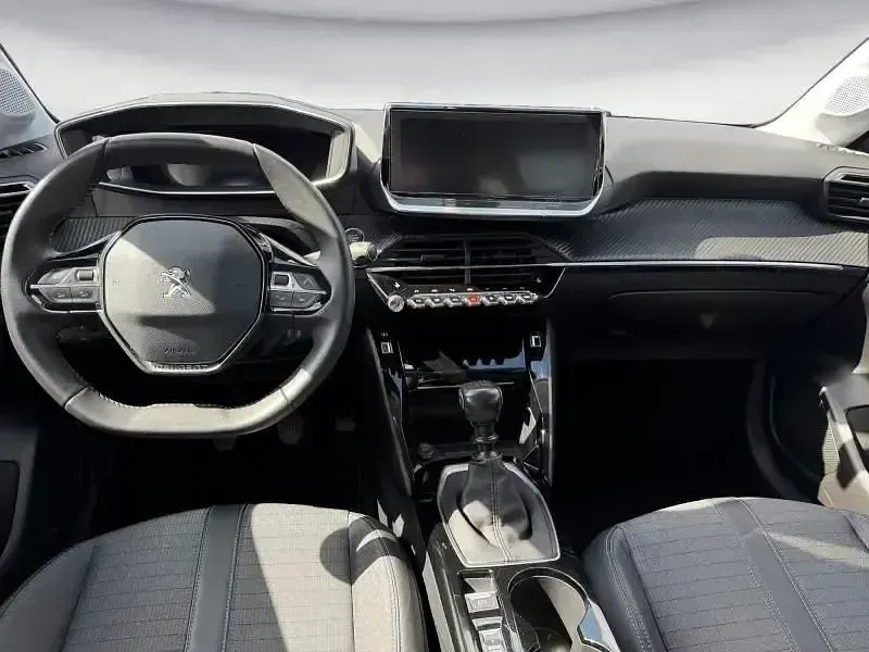 Gebraucht Peugeot 208 Allure 101 PS (74 kW) 2021 Rot Kleinwagen