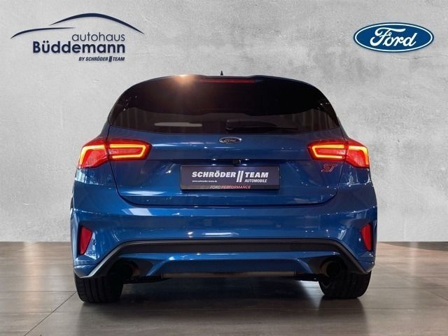 Gebraucht Ford Focus ST 280 PS (205 kW) 2020 Performanceblau metallic Limousine
