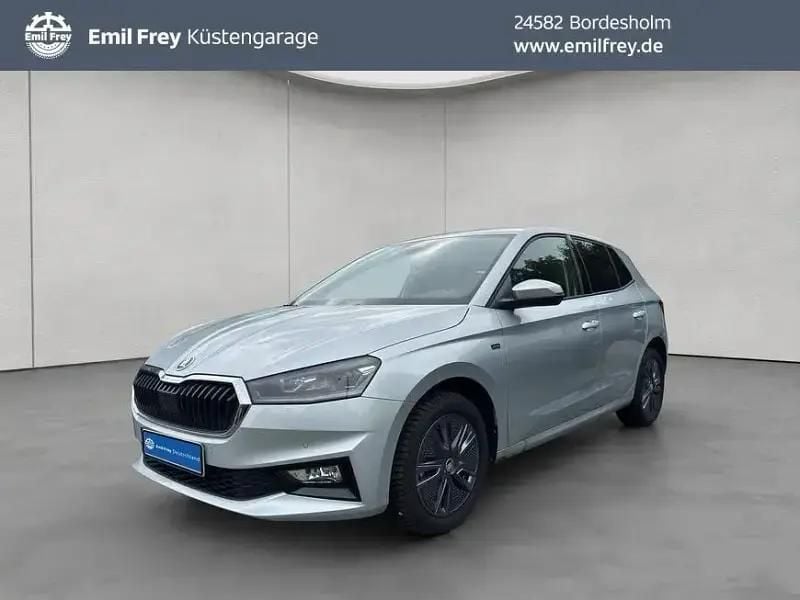 Brilliantsilber metallic Gebraucht 2024 Skoda Fabia Drive Kleinwagen | 20.480 € (Superpreis) - Bild 1/4
