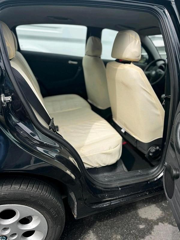 Schwarz Gebraucht 2004 Alfa Romeo 147 Kleinwagen | 2.597 € (Fairer Preis) - Bild 1/4