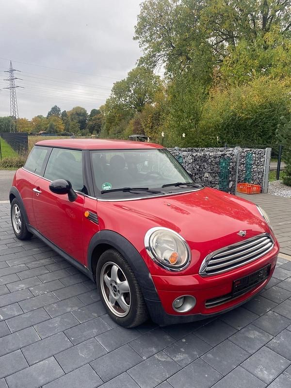 Gebraucht Mini ONE 97 PS (71 kW) 2008 Rot Kleinwagen
