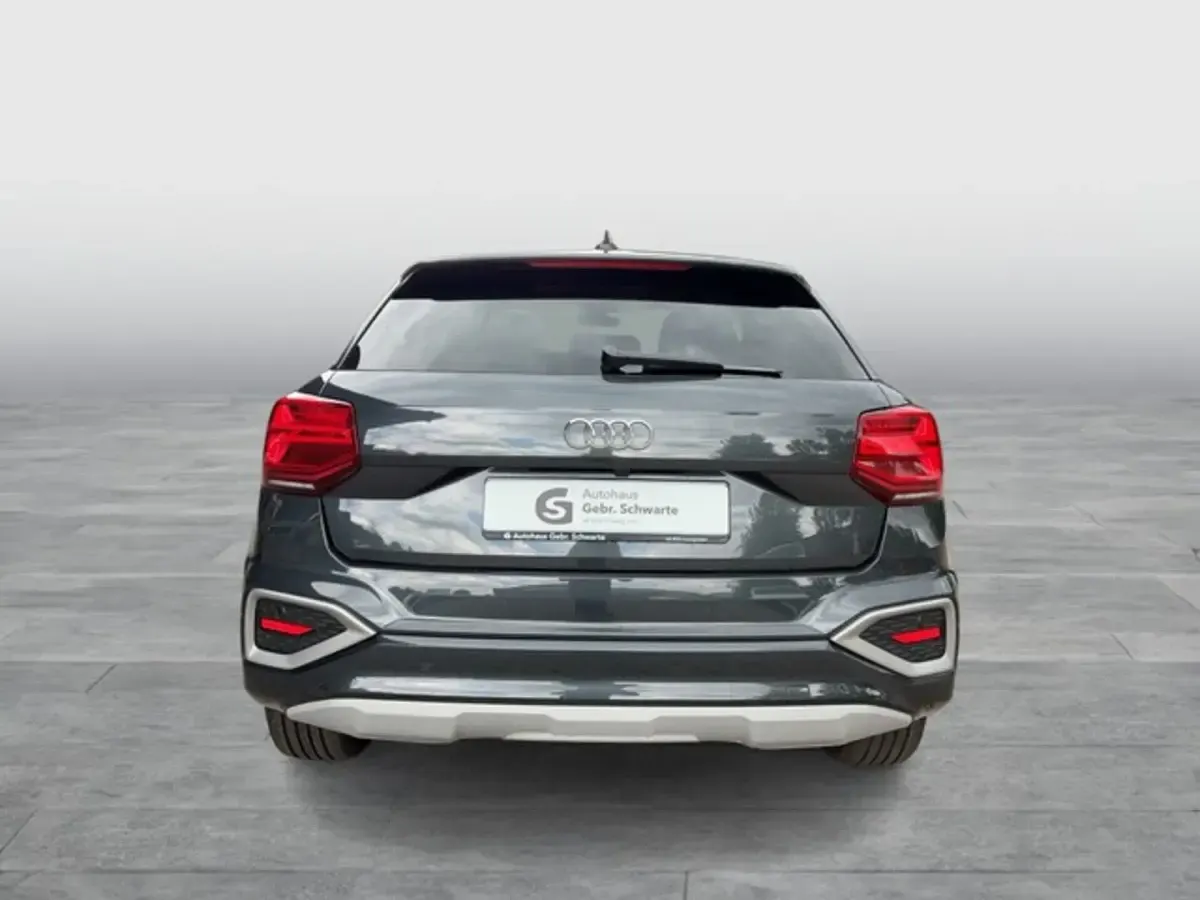 Gebraucht Audi Q2 Advanced 150 PS (110 kW) 2025 Grau SUV