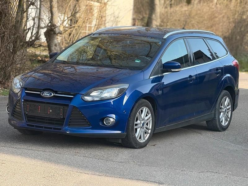 Gebraucht Ford Focus 140 PS (102 kW) 2014 Kombi