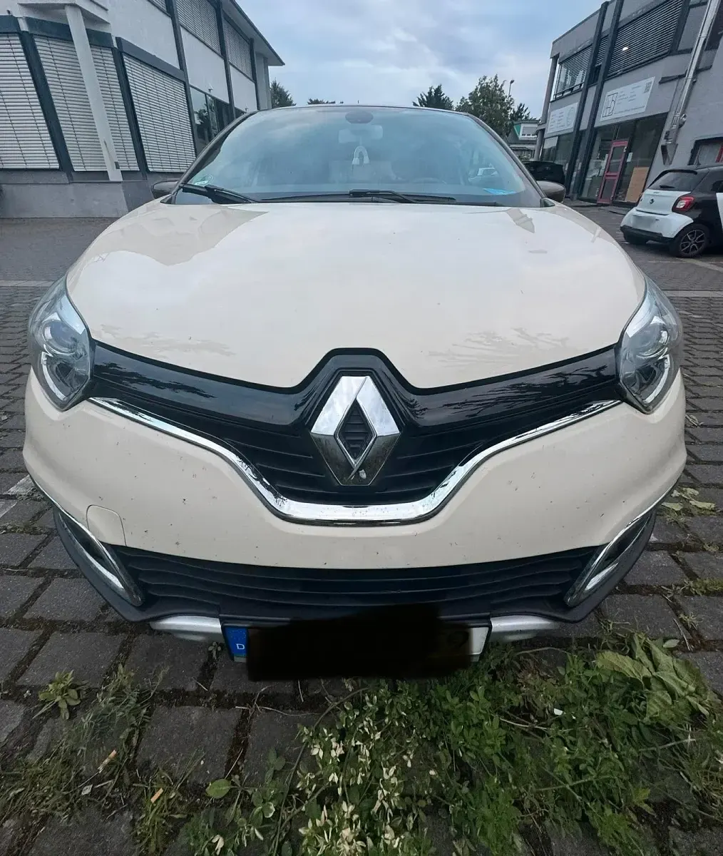 Gebraucht Renault Captur XMOD 118 PS (86 kW) 2017 Beige SUV