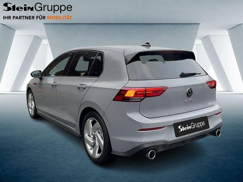 Gebraucht VW Golf VIII GTI 245 PS (180 kW) 2023 Grau Limousine