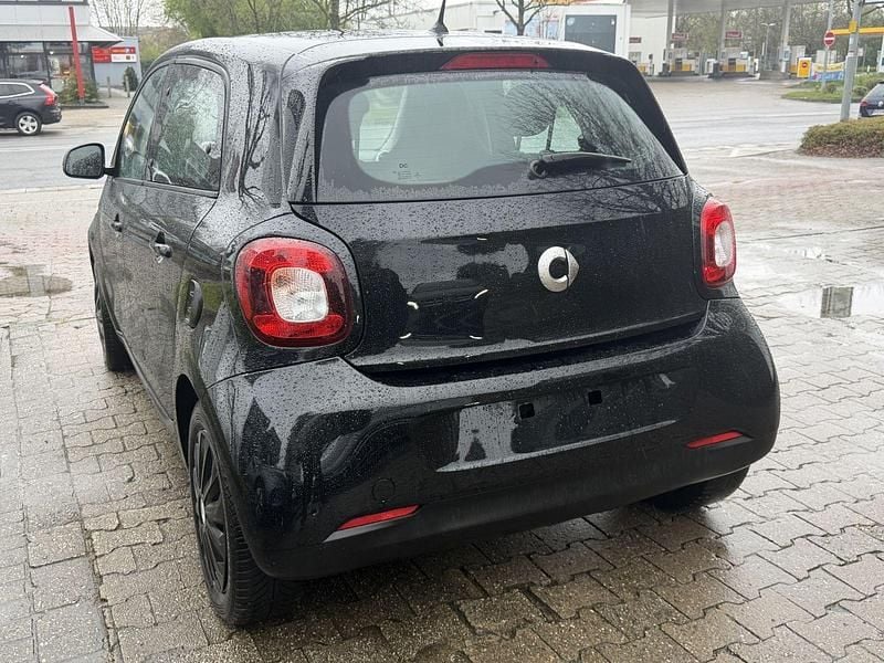 Gebraucht Smart ForFour Electric Drive 60 kW (82 PS) 2020 Schwarz Limousine