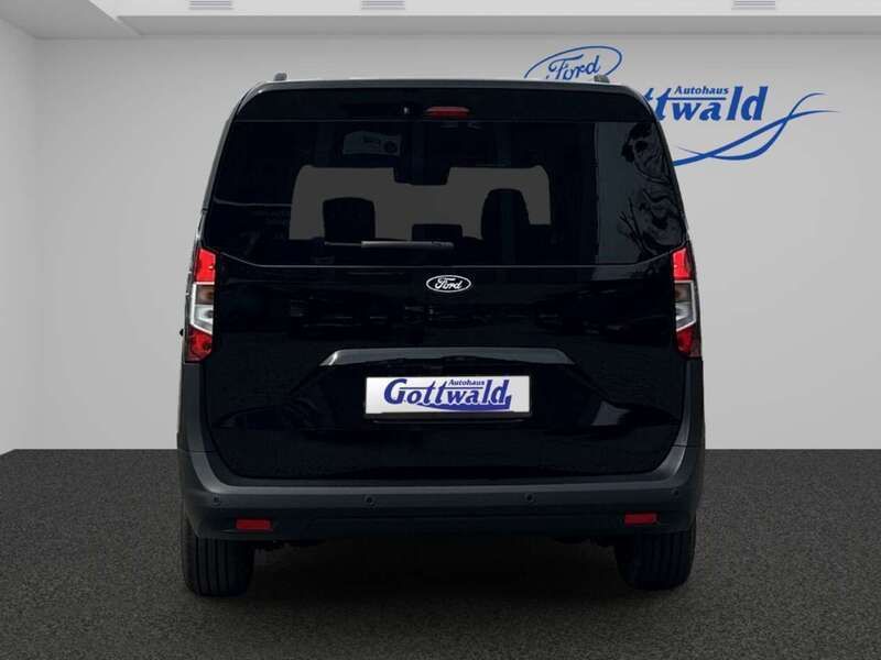 Gebraucht Ford Tourneo Courier Titanium 125 PS (91 kW) 2025 Obsidianschwarz metallic Van / Kleinbus