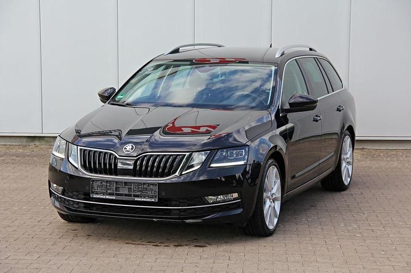 Schwarz Gebraucht 2017 Skoda Octavia Style Kombi | 11.750 € (Guter Preis) - Bild 1/4