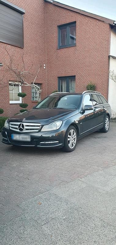 Gebraucht Mercedes C220 170 PS (125 kW) 2011 Kombi
