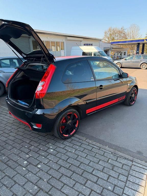 Gebraucht Ford Fiesta 69 PS (50 kW) 2007 Schwarz Kleinwagen