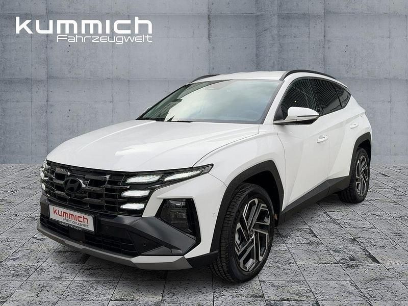 Serenity white Neu 2025 Hyundai Tucson Prime SUV | 43.490 € (Etwas zu teuer) - Bild 1/4