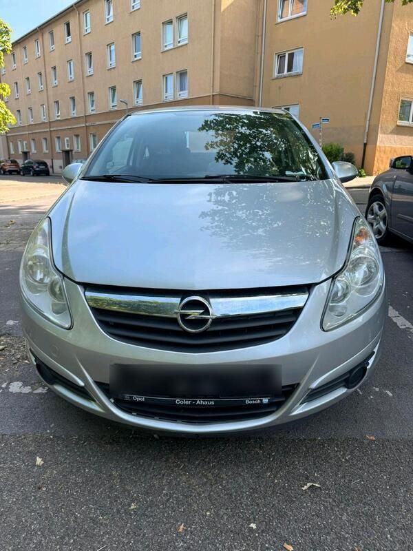 Grau Gebraucht 2008 Opel Corsa Coupé | 1.500 € (Fairer Preis) - Bild 1/4