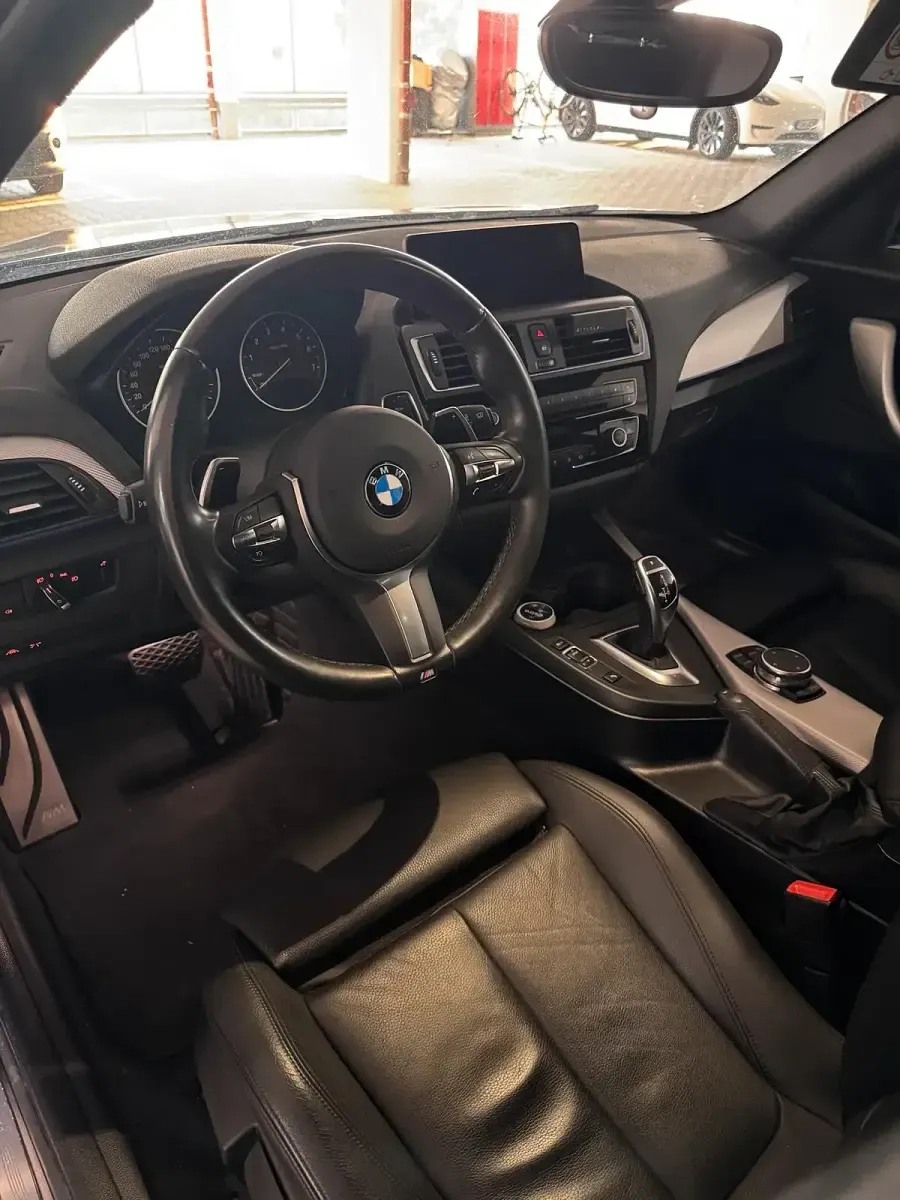 Gebraucht BMW M135 Sport Line 326 PS (239 kW) 2016 Blau Kleinwagen