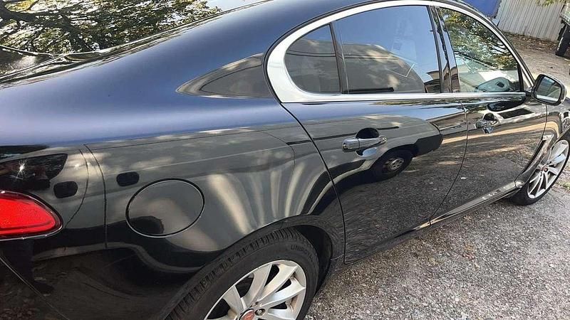 Gebraucht Jaguar XF 190 PS (139 kW) 2012 Limousine