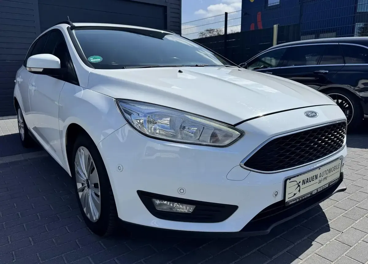Usata Ford Focus 120 CV (88 kW) 2015 Bianco Station wagon