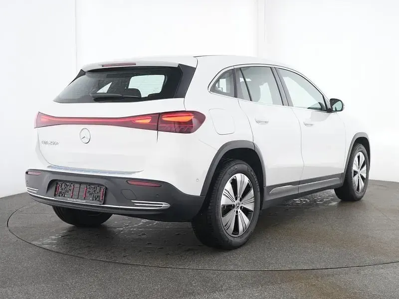 Brugt Mercedes EQA250+ Advanced 140 kW (191 HK) 2025 Hvid SUV
