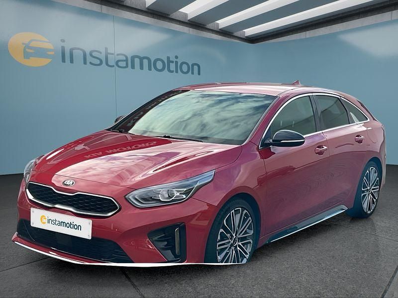 Rot Gebraucht 2019 Kia ProCeed Kleinwagen | 18.099 € (Fairer Preis) - Bild 1/4