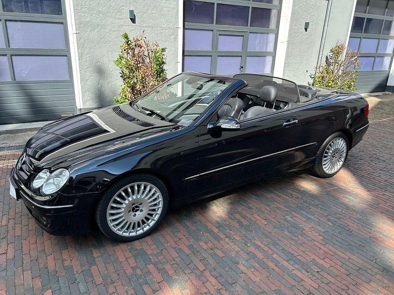 Schwarz Gebraucht 2006 Mercedes CLK280 Avantgarde Cabrio | 15.900 € - Bild 1/4