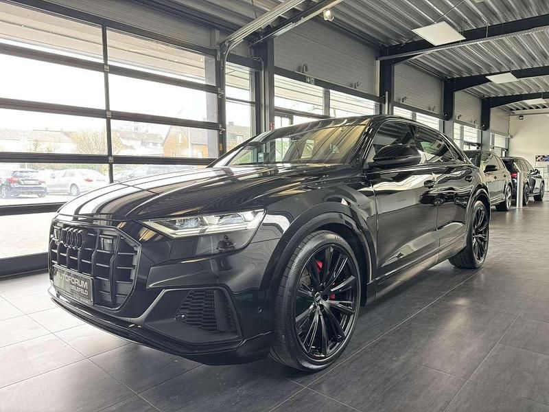 Gebraucht Audi SQ8 507 PS (372 kW) 2022 Mythosschwarz metallic SUV