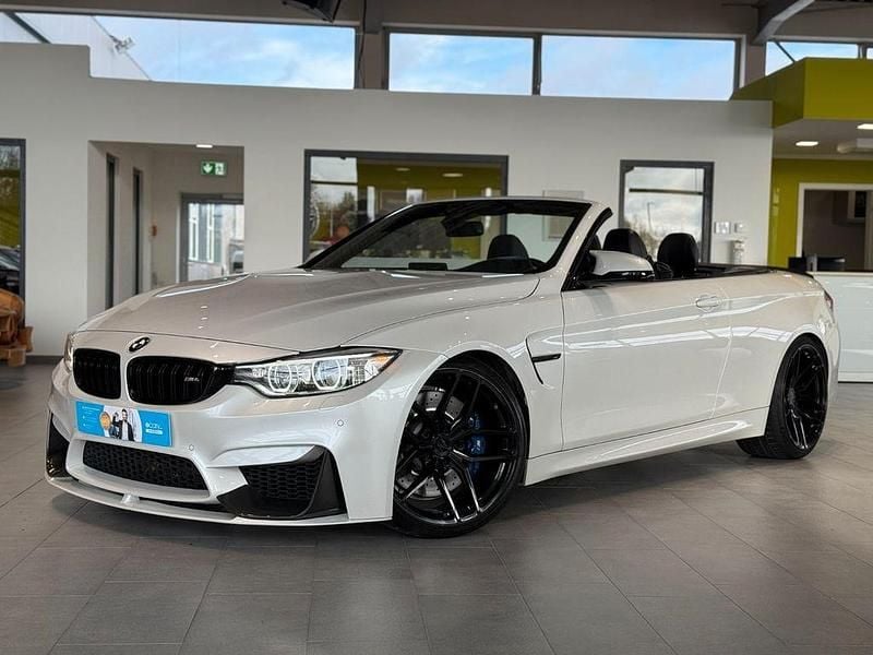 Weiß Gebraucht 2015 BMW M4 Cabriolet Performance Cabrio | 44.495 € (Etwas zu teuer) - Bild 1/4