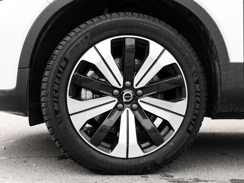 Gebraucht Volvo XC40 Plus 261 PS (191 kW) 2023 Weiss SUV