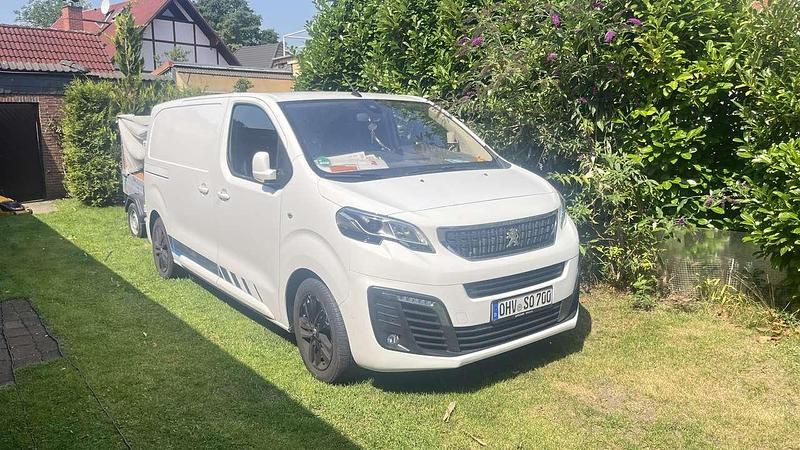 Gebraucht 2021 Peugeot Expert Sport Van | 19.900 € (Guter Preis) - Bild 1/3