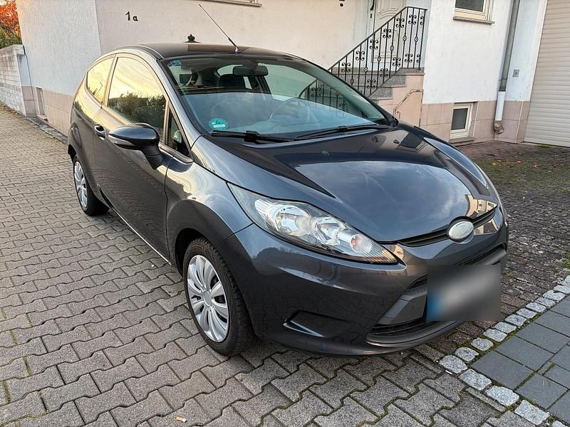Gebraucht Ford Fiesta 82 PS (60 kW) 2009 Grau Kleinwagen