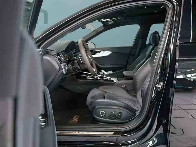 Gebraucht Audi RS4 450 PS (330 kW) 2022 Schwarz Kombi