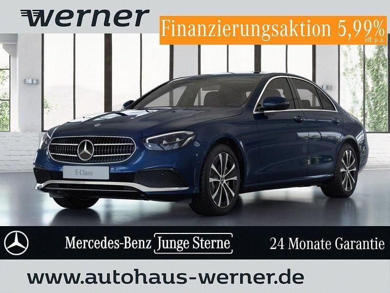 Gebraucht Mercedes E300 Avantgarde 320 PS (235 kW) 2022 Blau Limousine