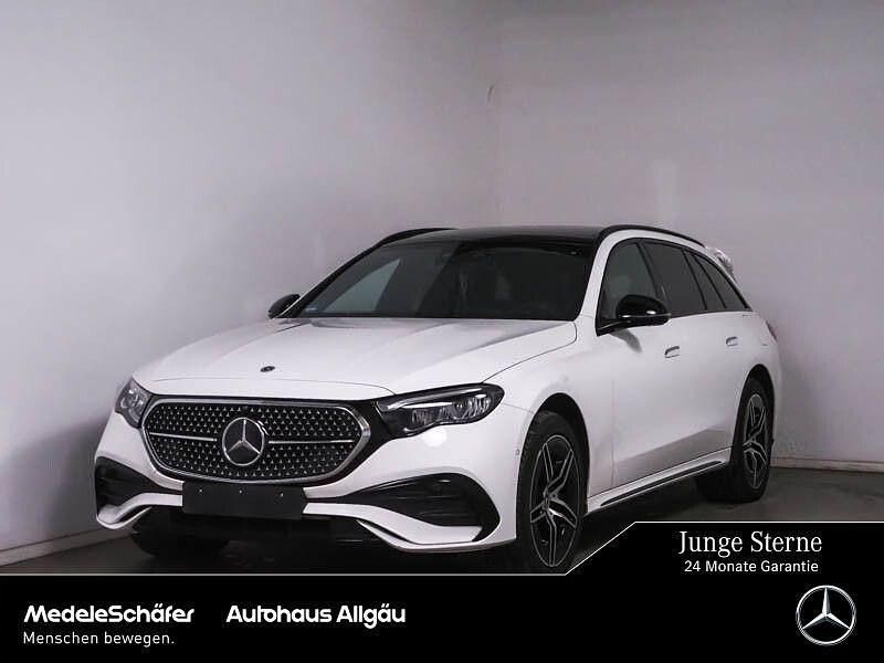 Weiß Gebraucht 2024 Mercedes E300 AMG Limousine | 46.470 € (Superpreis) - Bild 1/4