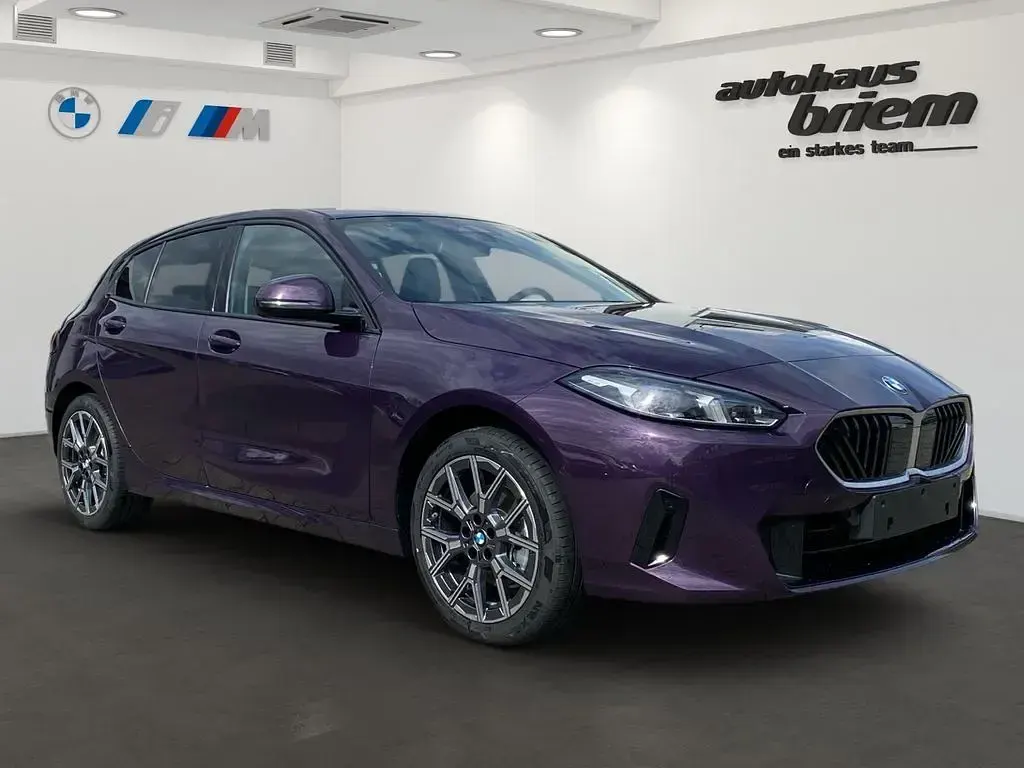 New BMW 116 122 HP (89 kW) 2026 Purple Hatchback
