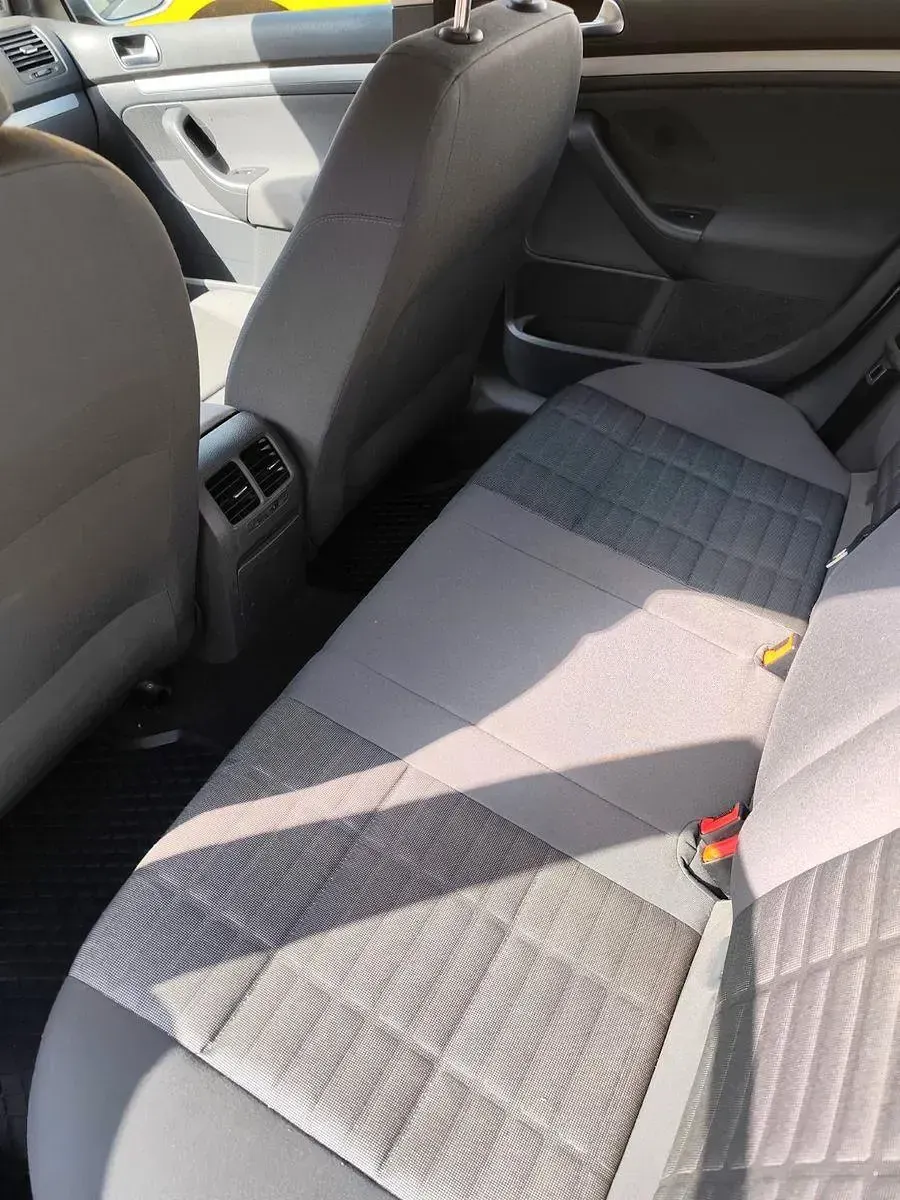 Gebraucht VW Golf V 102 PS (75 kW) 2007 Silber Limousine