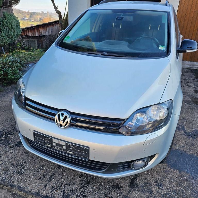 Grau Gebraucht 2013 VW Golf Plus Cross Match Van / Kleinbus | 8.000 € (Guter Preis) - Bild 1/4