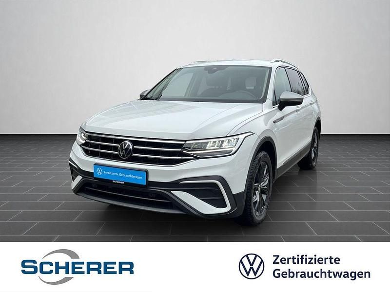 Pure white Gebraucht 2024 VW Tiguan Allspace Life SUV | 33.690 € (Guter Preis) - Bild 1/4