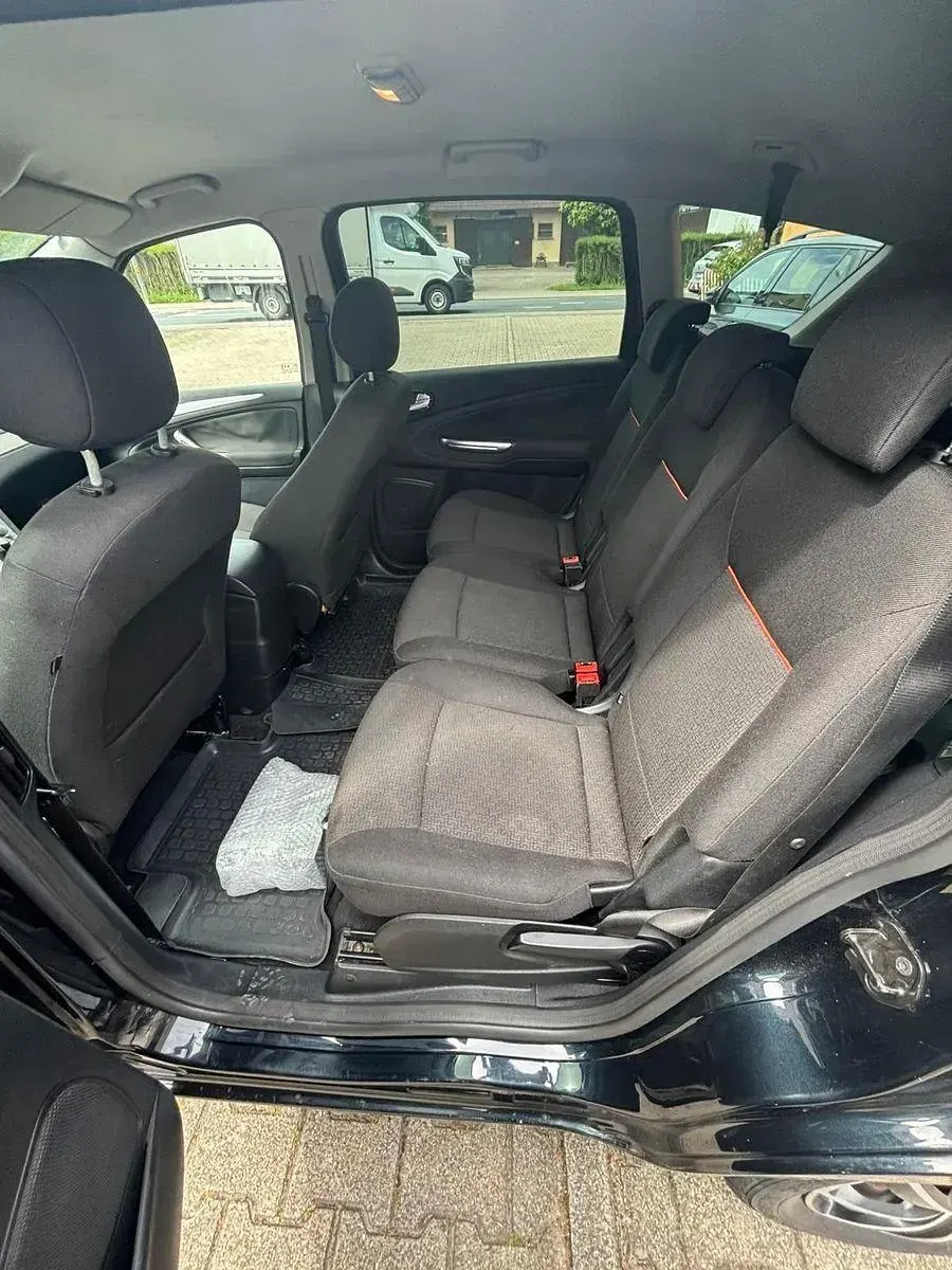 Gebraucht Ford S-MAX Titanium 160 PS (117 kW) 2008 Schwarz Van / Kleinbus