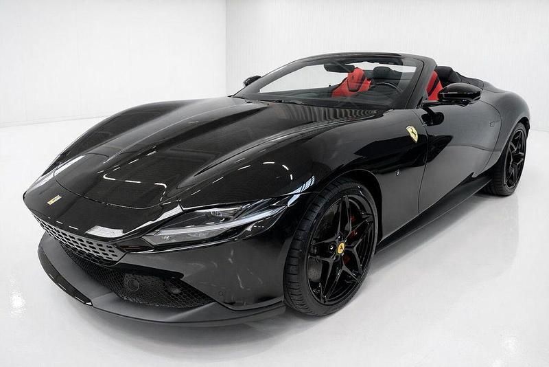 Neu Ferrari Roma 620 PS (456 kW) 2025 Schwarz Cabrio