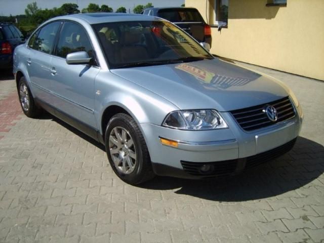 Gebraucht VW Passat Comfortline 193 PS (141 kW) 2001 Silber metallic Limousine