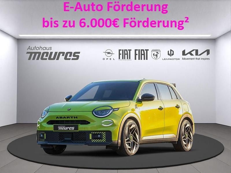Neu Abarth 600e Scorpionissima 206 kW (281 PS) 2025 Grün SUV